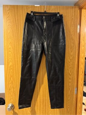 Express SUPER HIGH WAISTED FAUX LEATHER MOTO SKINNY PANT